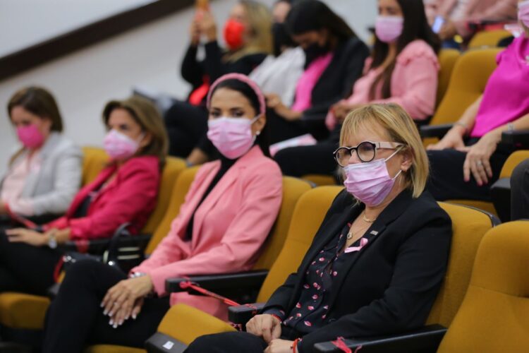 Impulsa Legislatura 65 acciones sobre  la concientización del cáncer de mama