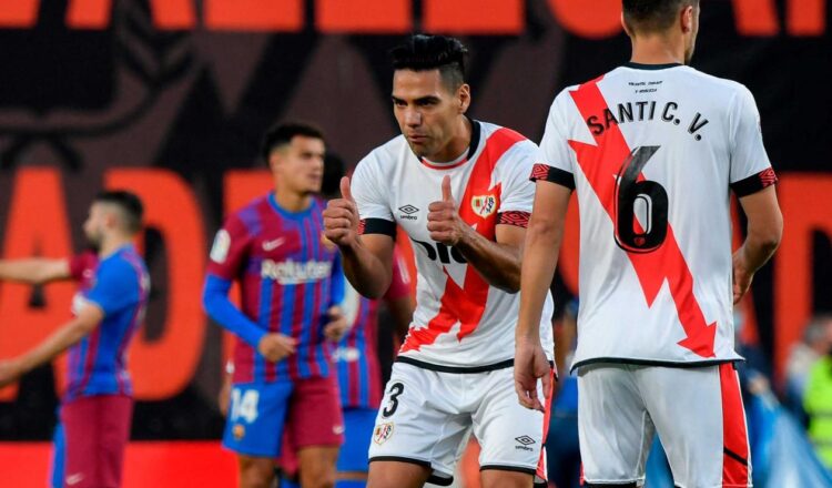 Barcelona falla penal y cae ante el Rayo Vallecano en LaLiga