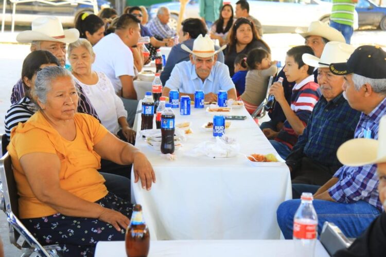 Gobierno Municipal y Ejido La Misión celebran juntos 97 aniversario