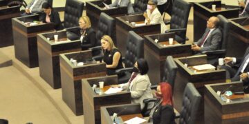 Van diputados por juicio político contra funcionario de Tamaulipas
