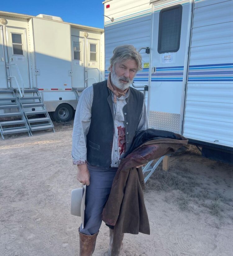 Alec Baldwin mata accidentalmente a una mujer en rodaje de la película ‘Rust’