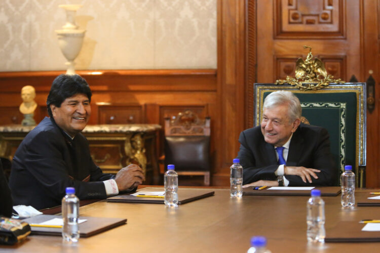 Evo Morales se reune con AMLO en Palacio Nacional
