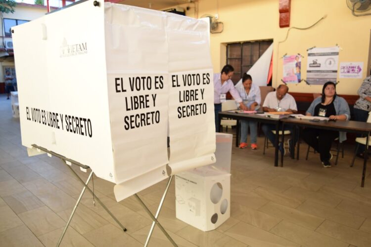Desde Estados Unidos y otros países, se anotan 300 tamaulipecos para votar en el 2022