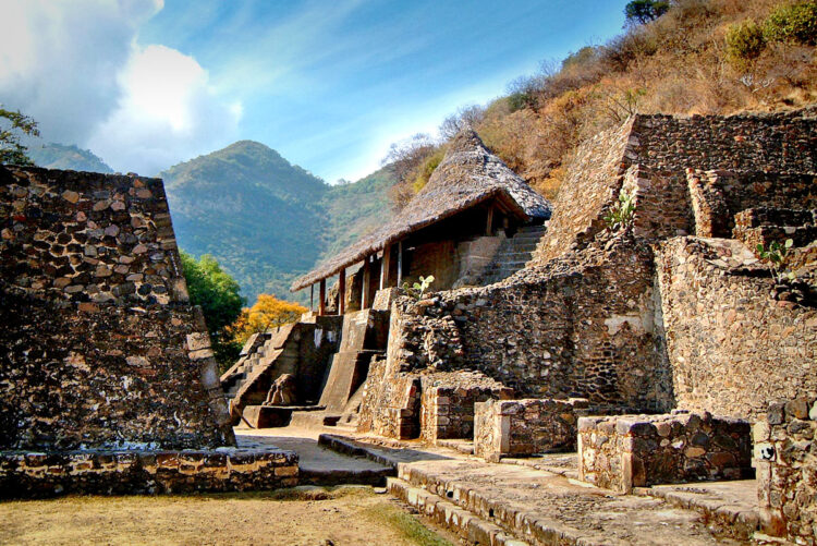 Visita Malinalco y disfruta de un viaje al pasado