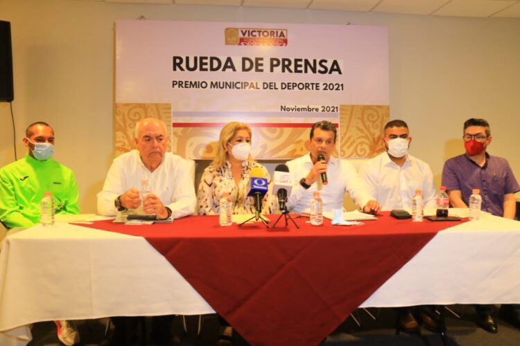 Invita Lalo Gattás a deportistas a participar en Premio Municipal del Deporte 2021