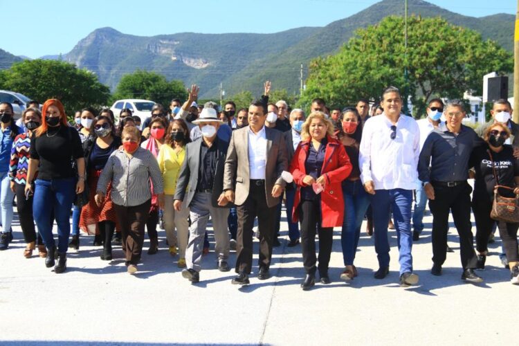 Gobierno de Lalo Gattás continúa con mejora de vialidades en la ciudad