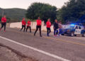 Cuidan policías a deportistas en la carretera vieja a Tula