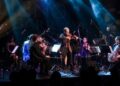 La Camerata Metropolitana fue fundada en 2006, en la Ciudad de México. La integran destacados músicos profesionales (mexicanos en su mayoría), egresados de las más importantes escuelas y conservatorios