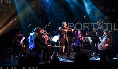 La Camerata Metropolitana fue fundada en 2006, en la Ciudad de México. La integran destacados músicos profesionales (mexicanos en su mayoría), egresados de las más importantes escuelas y conservatorios