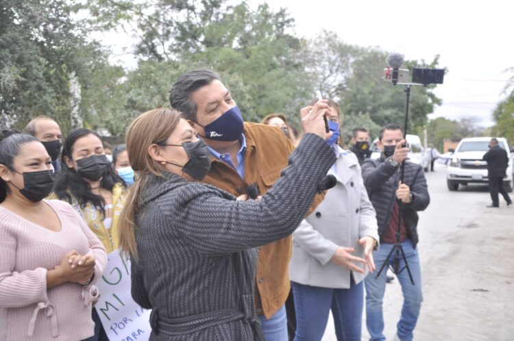 Santiago Nieto usó documentos falsos, afirma Cabeza de Vaca