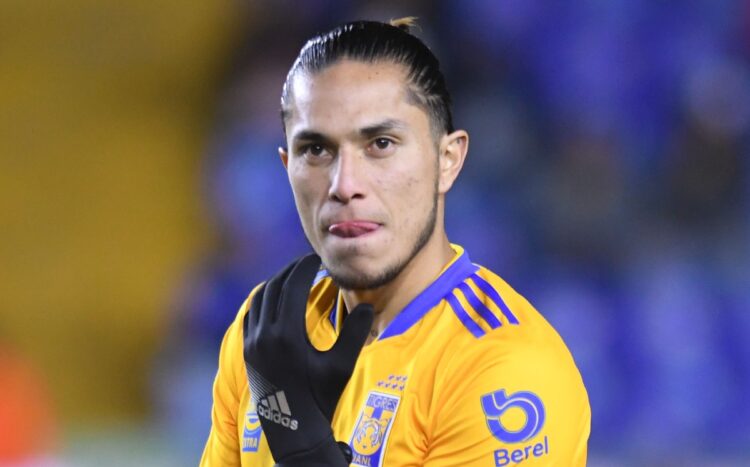 Carlos Salcedo: El mexicano es nuevo jugador de Toronto