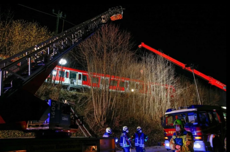Alemania: Choque de trenes deja un muerto y más de 10 heridos