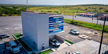 Gobernadores de Nuevo León y Querétaro «se llevan» las Estaciones Tam a sus carreteras