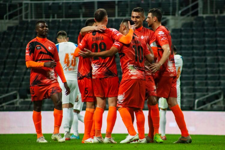 Correcaminos empata 3-3 con Raya2, en Monterrey