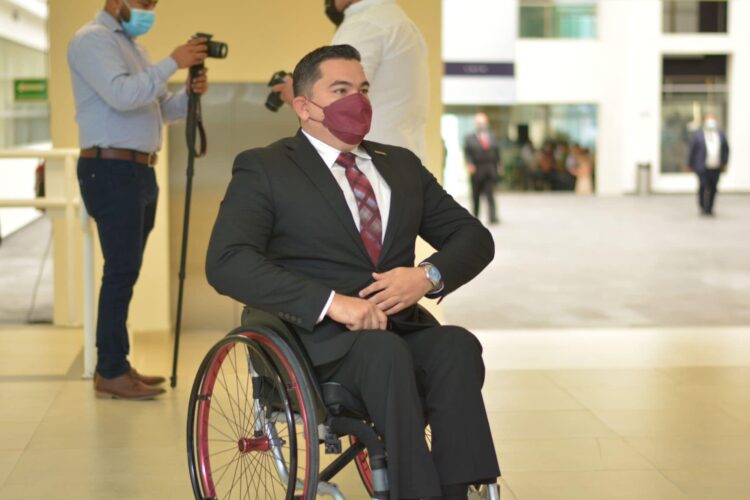 Plantean que 3% de plazas de gobierno en Tamaulipas sean para discapacitados