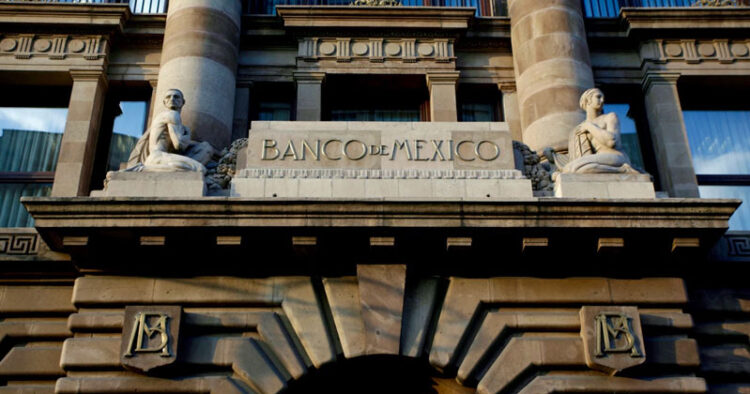 Continúa riesgo para consumo, inversión y notas crediticias: alerta Banxico