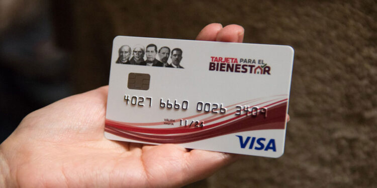 ¿Cuándo y cuánto reciben los adultos mayores por pensión de Bienestar?