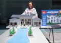 Senadores del PAN presentan juego de legos de la ‘Casa Gris’