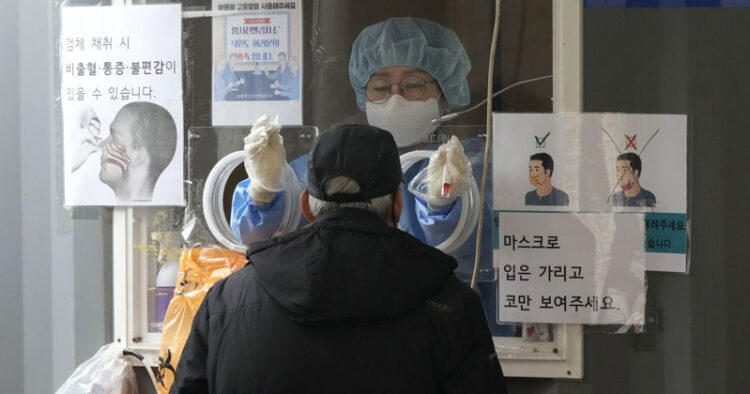Registra Corea del Sur más de 600 mil casos diarios de Covid-19