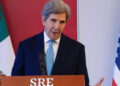 AMLO se reúne con John Kerry y empresarios de EU