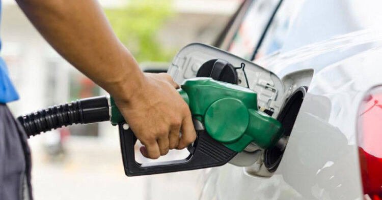 Subsidio a gasolina costará 330 mil mdp a Hacienda