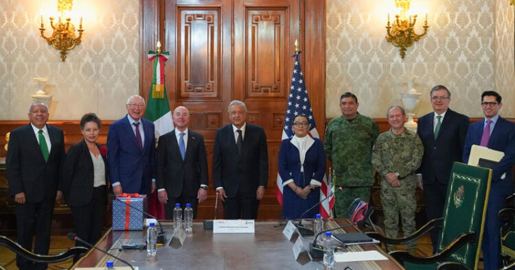 AMLO se reúne con el secretario de Seguridad Nacional de Estados Unidos
