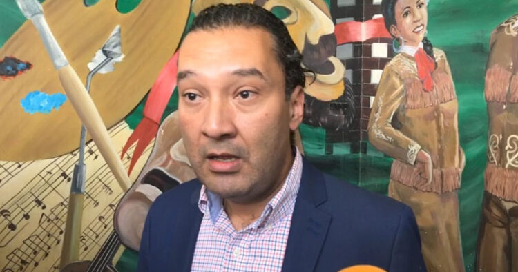 Revisa Gobierno de Victoria legalidad de contrato colectivo