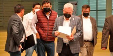 Cuestiona Zertuche Zuani endeudamiento de Cabeza de Vaca