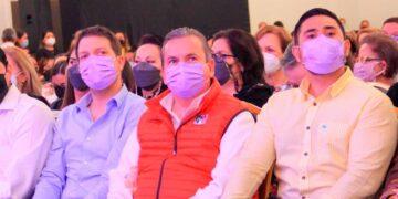 Invitan Melhem a Nancy Ruiz al grupo legislativo del PRI