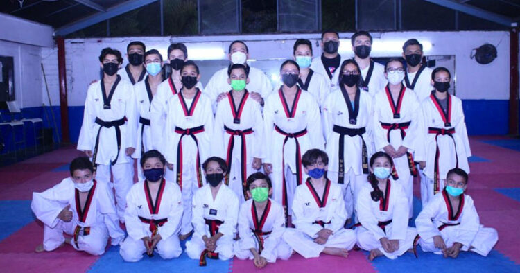 Taekwondoínes del 11 Mina por un boleto al Mundial…