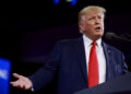 Trump sugiere imitar a Rusia e invadir a México