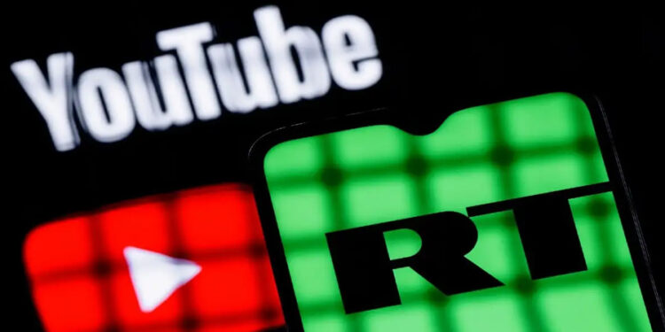 Bloquea YouTube canales de medios rusos en todo el mundo