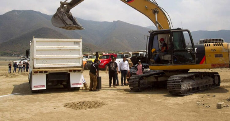Monterrey sufre huachicoleo de agua