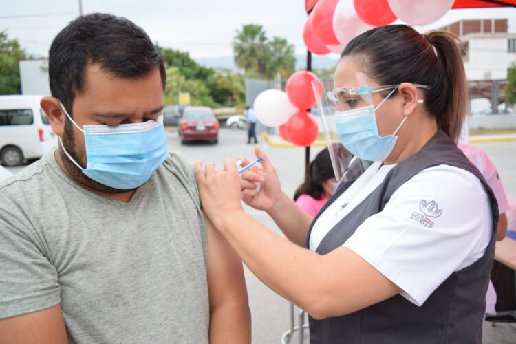 Aplicará ISSSTE 35 mil vacunas contra COVID-19 en Tamaulipas