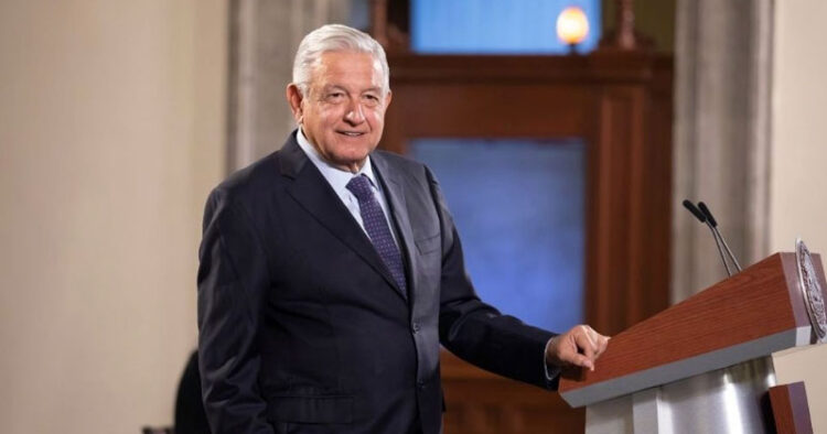 Alista Obrador plan para aumentar producción de alimentos en México