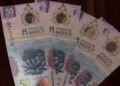 Peso mexicano retrocede a la espera de datos de la inflación de EU