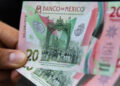 Inicia el peso con ganancia del 0.28% frente al dólar