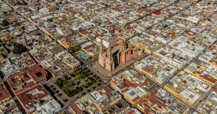 Lagos de Moreno, Jalisco, unido por dos Estados