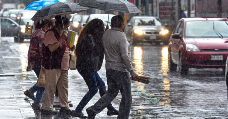 Prevén lluvias y chubascos en 25 estados de México