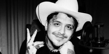 ¿Christian Nodal confiesa un nuevo romance?