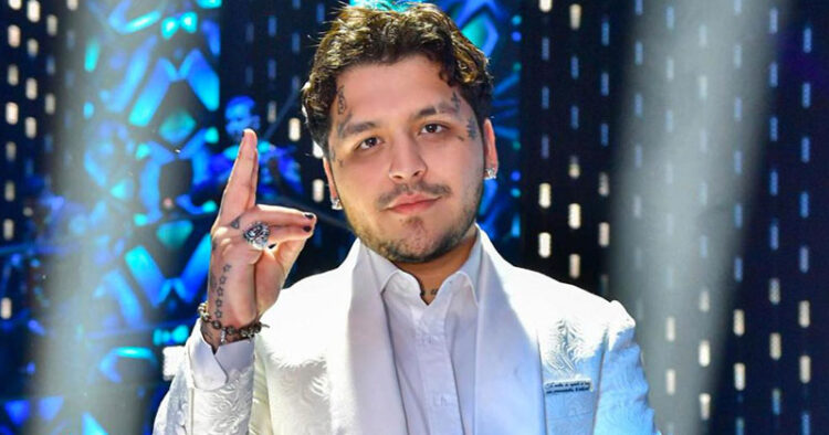 Confiesa Christian Nodal que no le gusta vivir en México