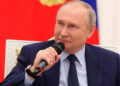 Putin amenaza a enemigos con supermisil