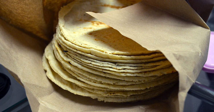 Prevén aumento de la tortilla por nueva norma en México