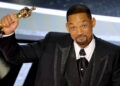 Renuncia Will Smith a la Academia por bofetada a Chris Rock