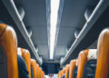 ¿Cómo obtener el descuento en autobús para adultos mayores del INAPAM?