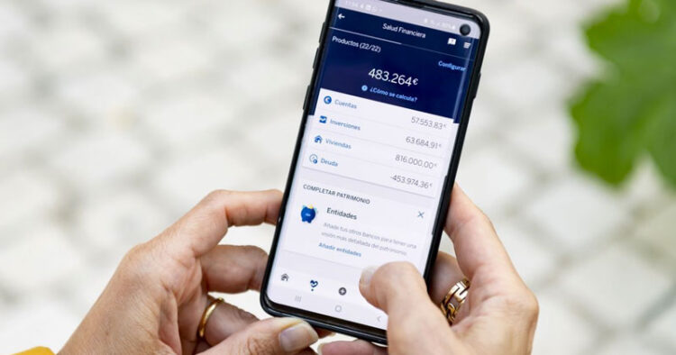 Fallas de BBVA México continúan: reportan quejas por doble cargo