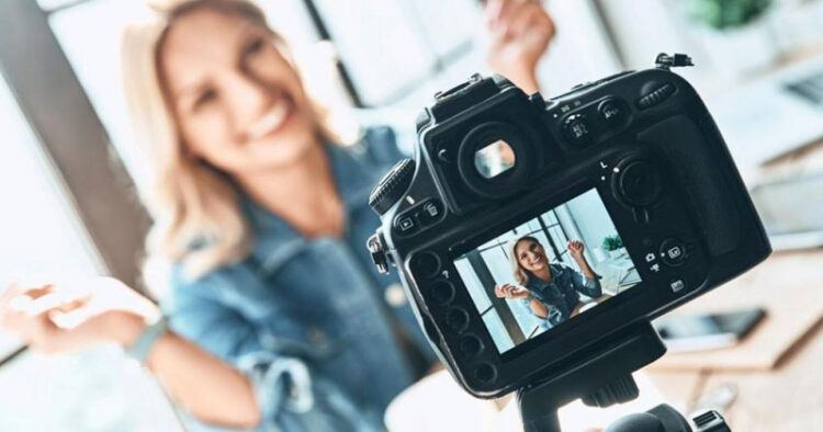 Uno de cada tres jóvenes desea convertirse en influencer: Estudio