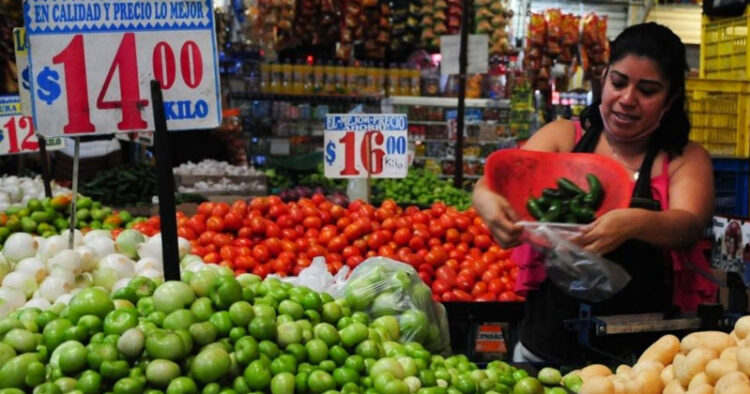 Plan contra la inflación en costo de alimentos tendrá bajo impacto: Economistas