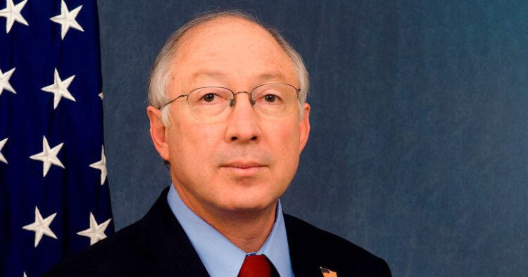 Es importante que México participe en Cumbre de las Américas: Ken Salazar