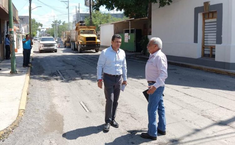 Supervisa Lalo Gattás rehabilitación de calles en Ciudad Victoria (Video)